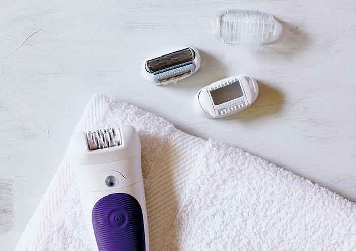 Epilator device for hair removal on a towel